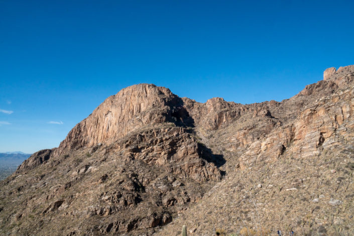 Finger rock hike shot on Sony A6500